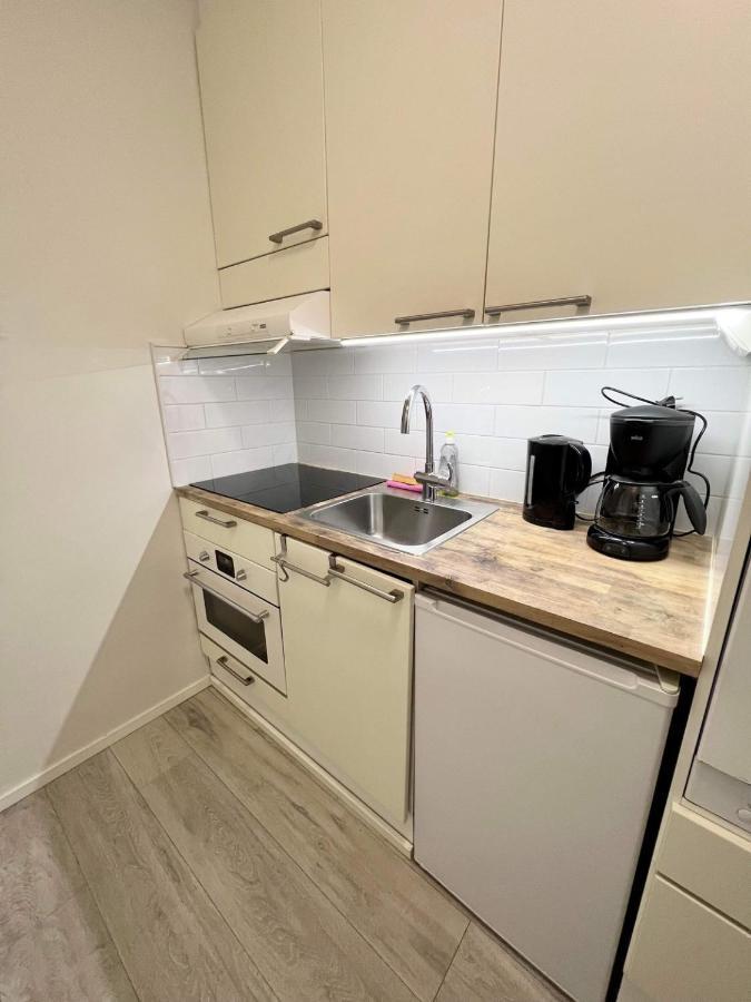 Charming Central Apartment Хелзинки Екстериор снимка